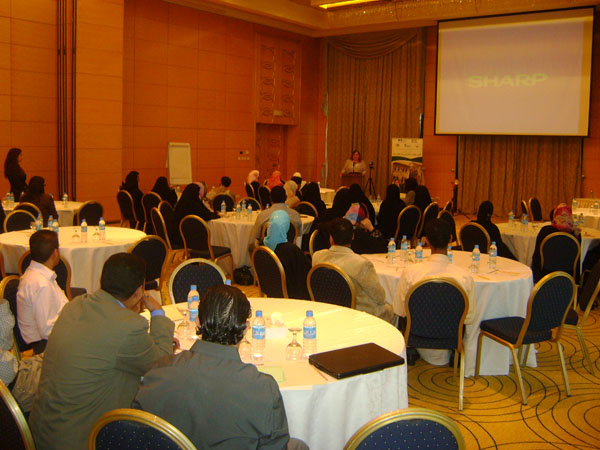 gal/Yemen Traveling Road Showcase/travel_4.jpg